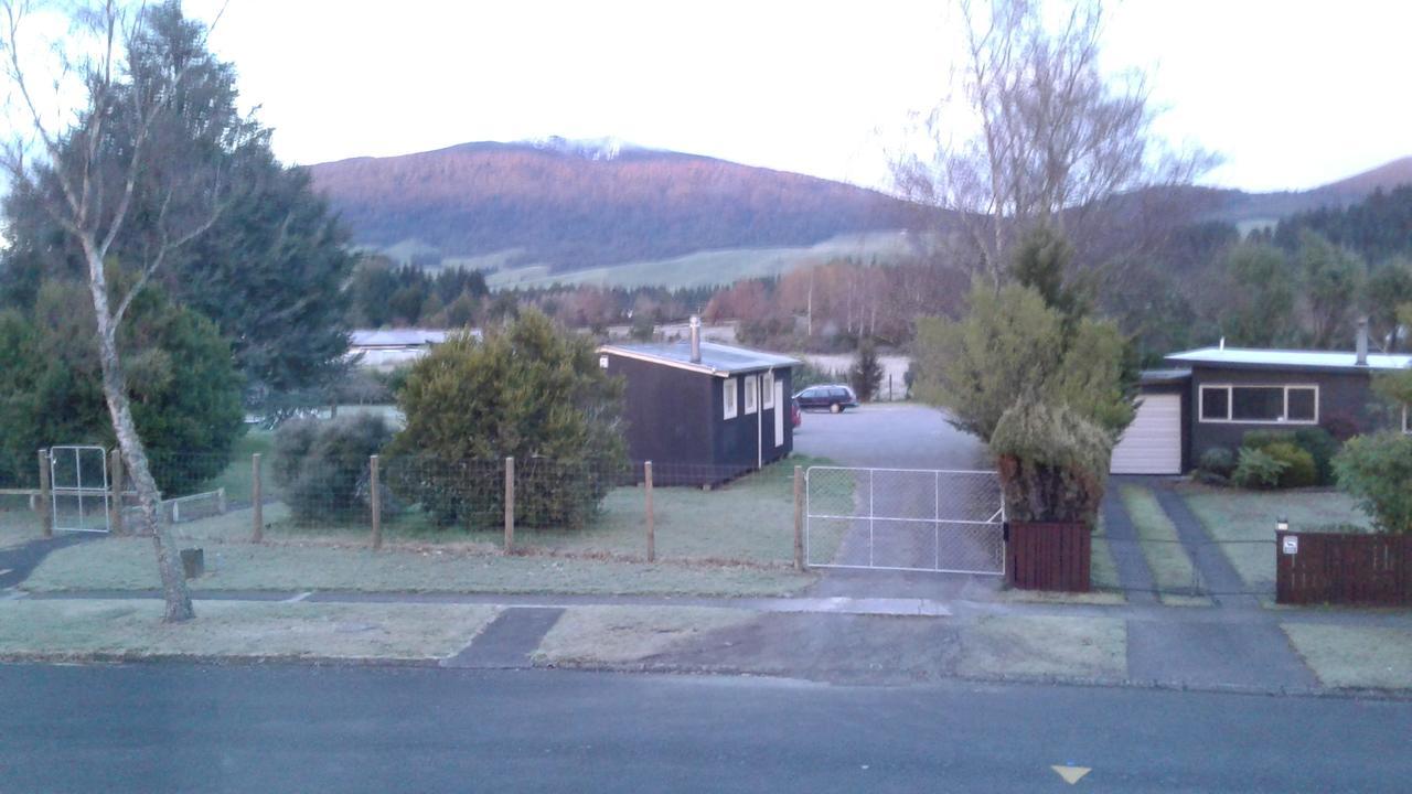 The Barn In Turangi Villa Exterior photo