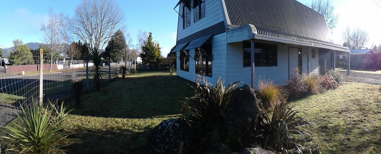 The Barn In Turangi Villa Exterior photo